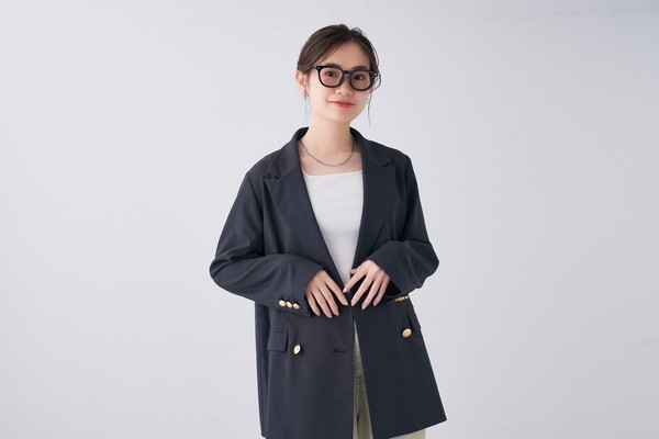 ネネ様 飽きのこない定番メガネ（ZL251001-12A1）｜メガネのZoff