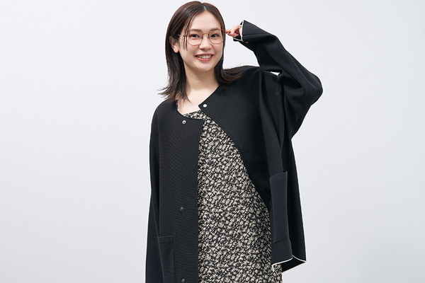 めぐ WEB限定先行セール価格]角張り過ぎないシンプルなウェリントンフレーム