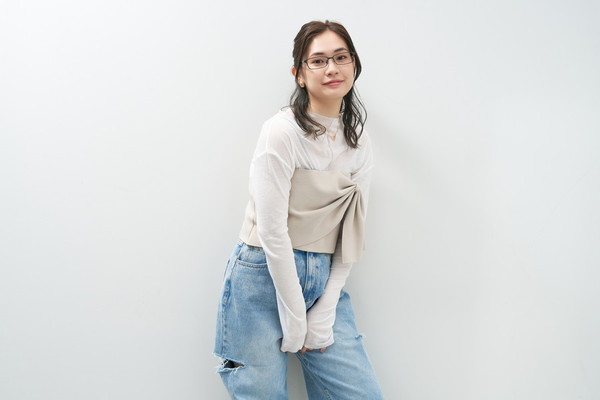 セール価格]幅広い世代の方におすすめのスクエアフレーム