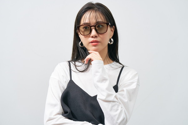 【ゾジ】 Zoff meets LISA LARSON（ZP252G01-43F1）｜メガネのZoff