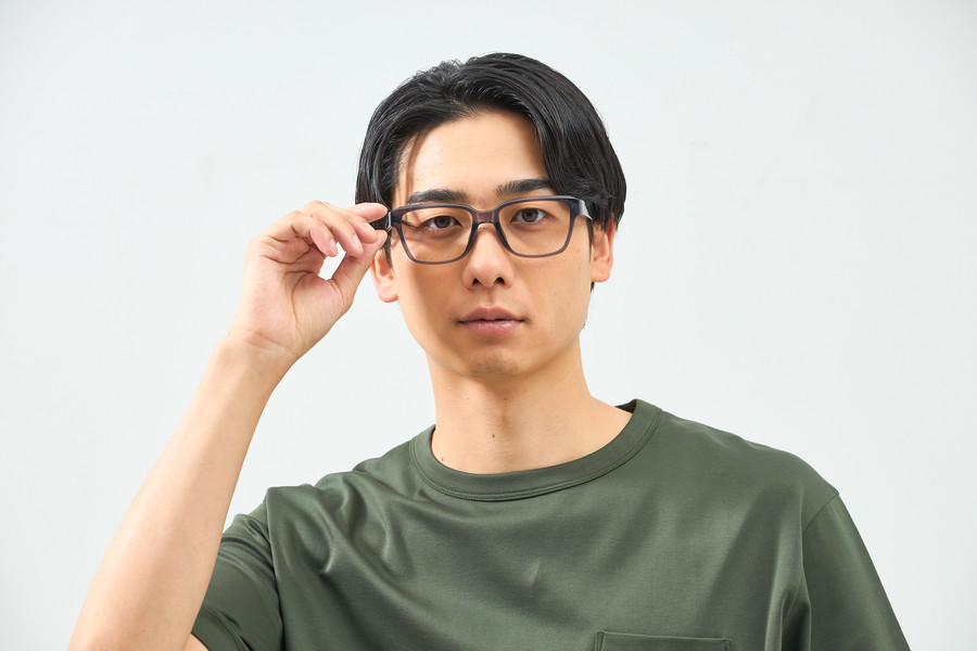 ベーシックで万能なウェリントン型