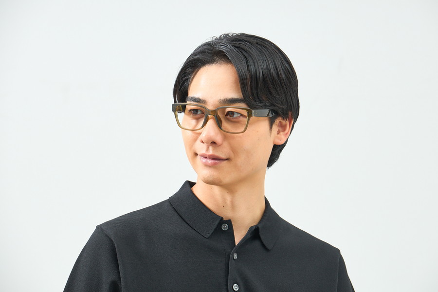ベーシックで万能なウェリントン型