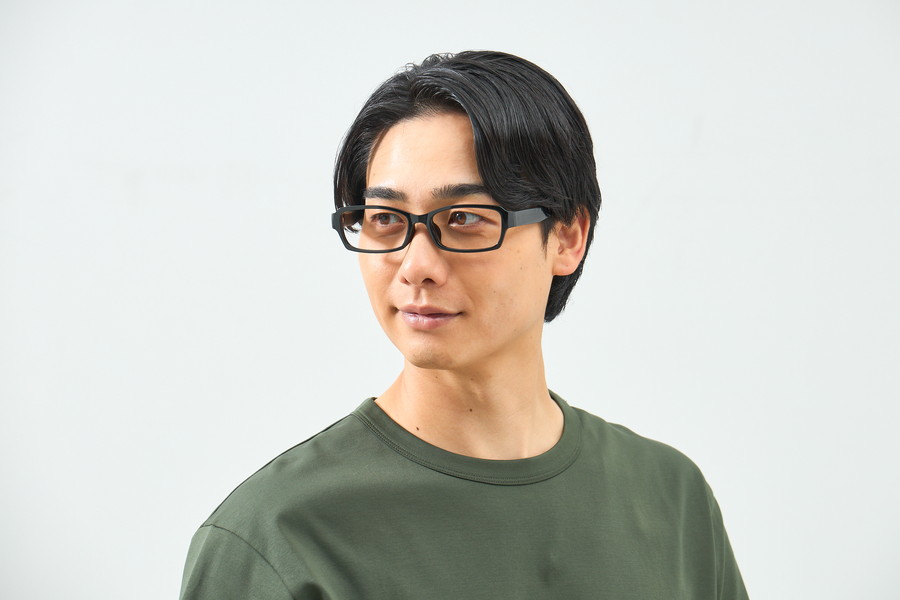 幅広いシーンに最適なスクエア型