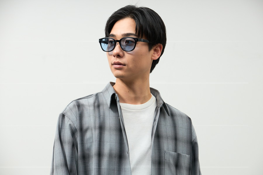 ゴルフやアクティブシーンにおすすめのウェリントン型(SNAP GRIP搭載)