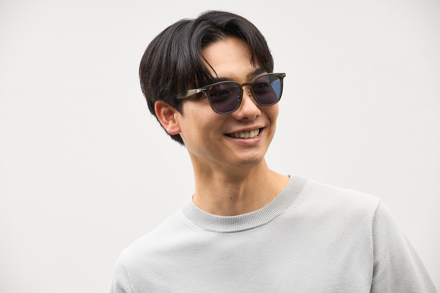 SUNCUTGlasses/UV100%CUT