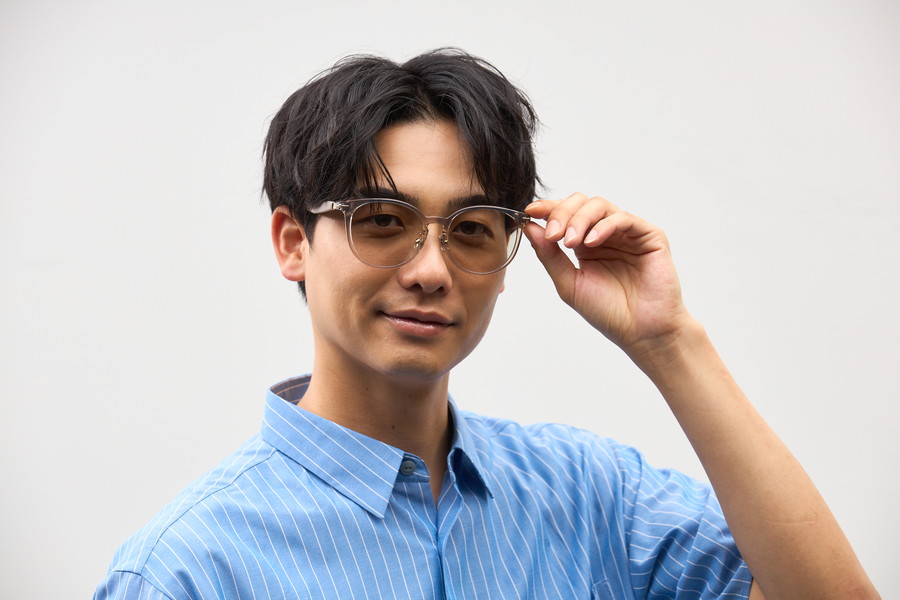 SUNCUTGlasses/UV100%CUT
