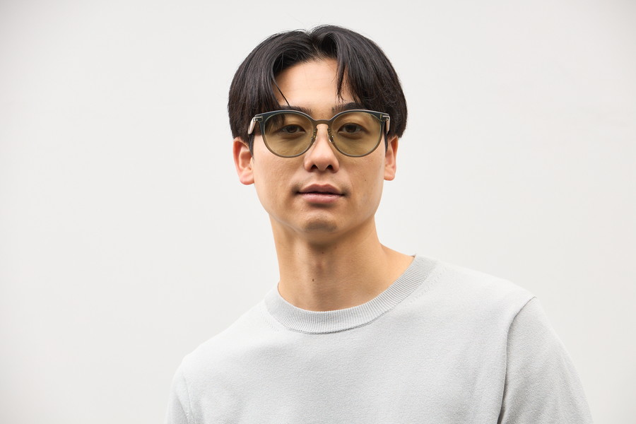 SUNCUTGlasses/UV100%CUT