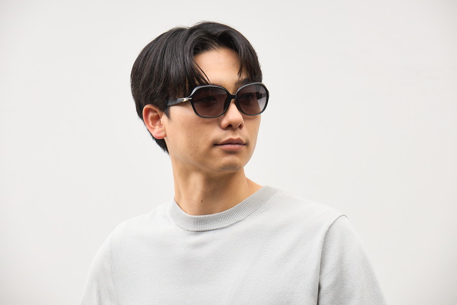 SUNCUTGlasses/UV100%CUT