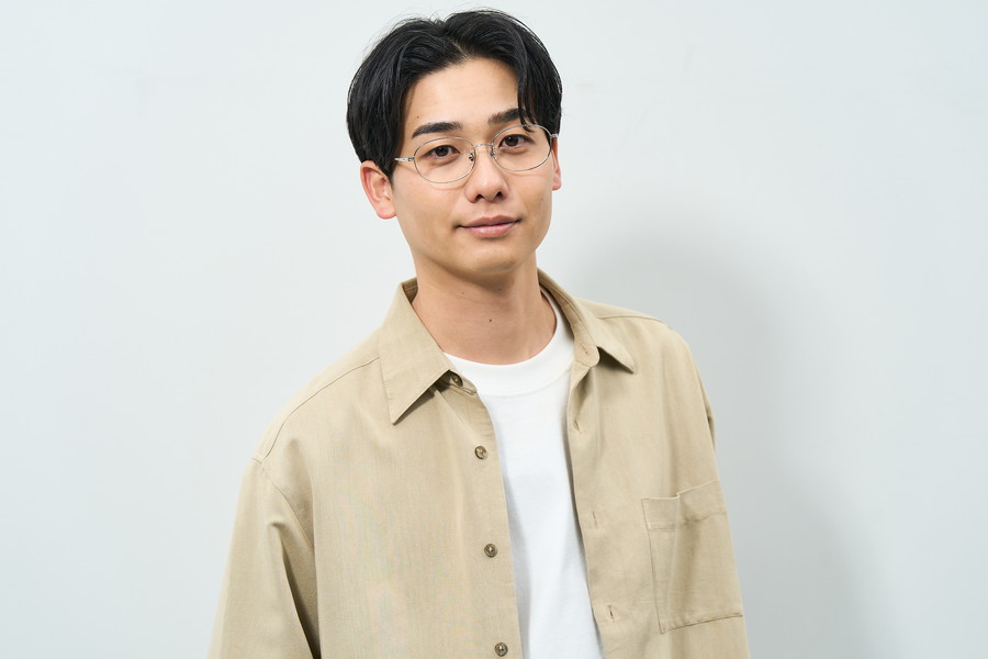 トレンドの個性的なデザインメガネ