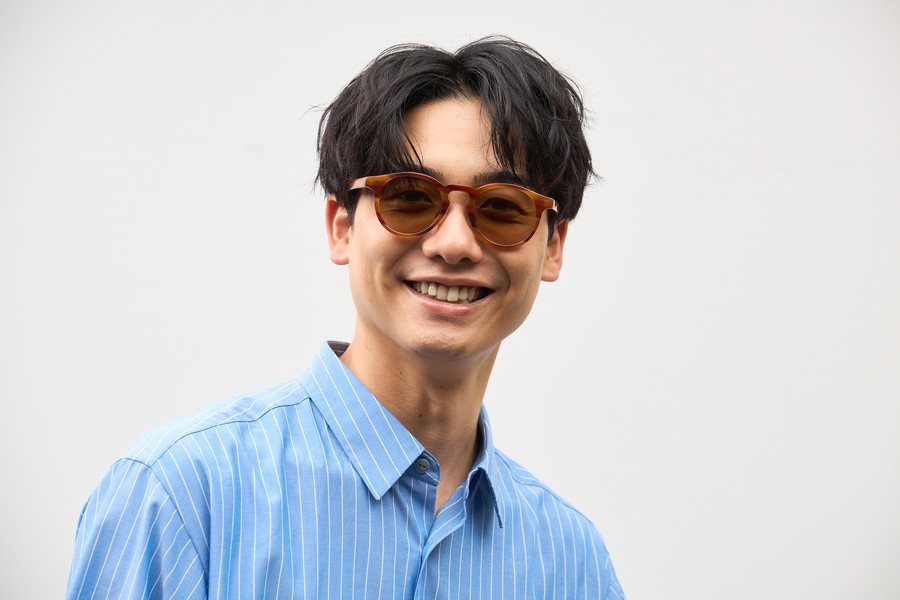 SUNCUTGlasses/UV100%CUT