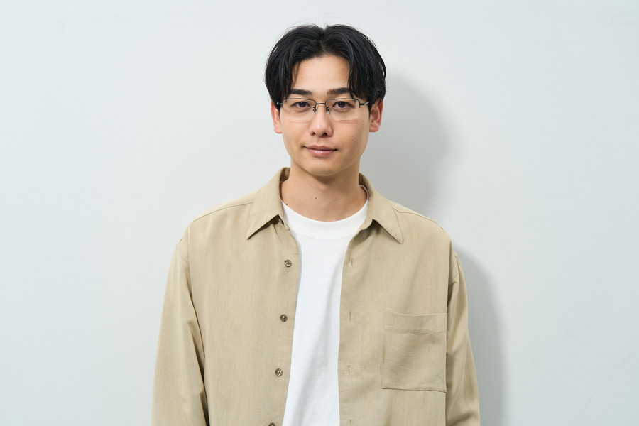 高品質チタンを使用した、ビジネス向けメガネ