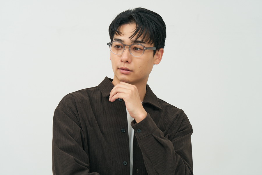 創業25周年フェア]小さめサイズのボストン型[中顔面短縮みえメガネ