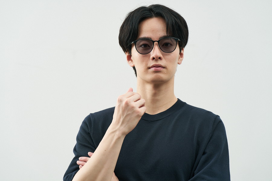 Zoff SMART Skinny SUNGLASSES/紫外線カット率99.9%以上
