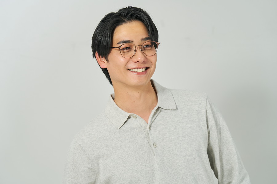 めがねさん　オーダー専用ページ すっきりとした顔馴染みの良いウェリントン型[中顔面短縮みえメガネ