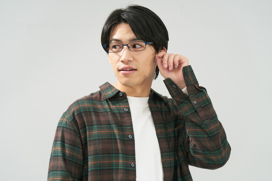 [秋のGO！GO！キャンペーン]マルチに活躍するコンビネーションメガネ