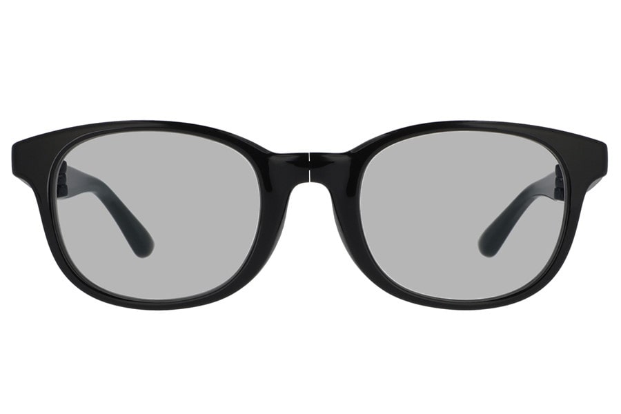 レンズの色が変わるサングラス/折りたたみ可能/OUTDOOR EDITION Zoff｜YURIE
