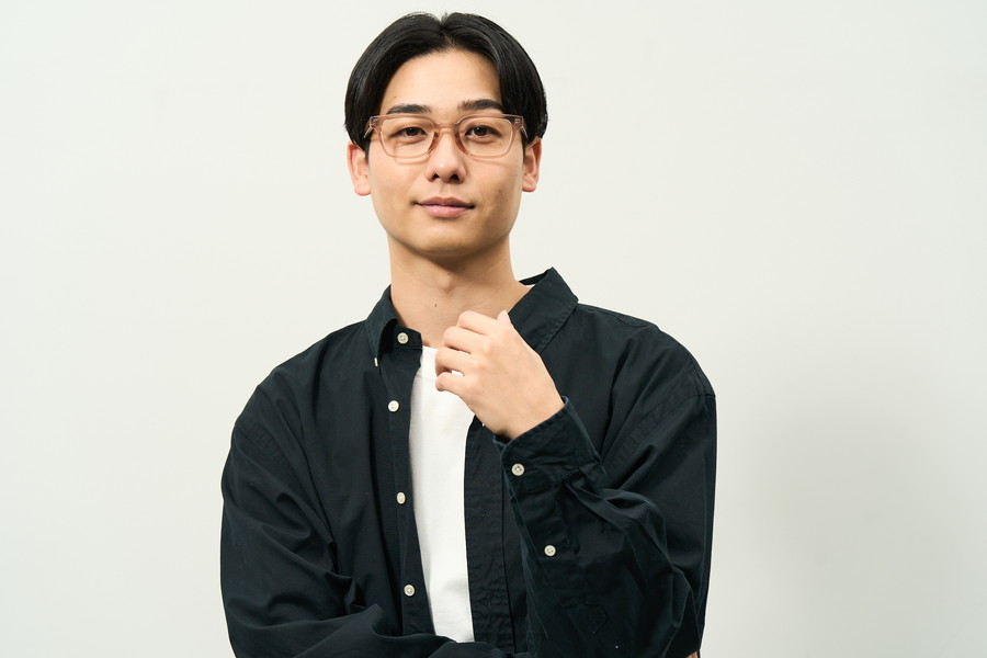 飽きのこない定番メガネ