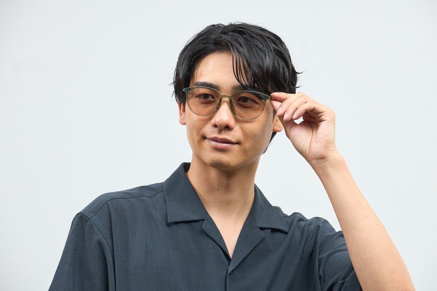 SUNCUTGlasses/UV100%CUT