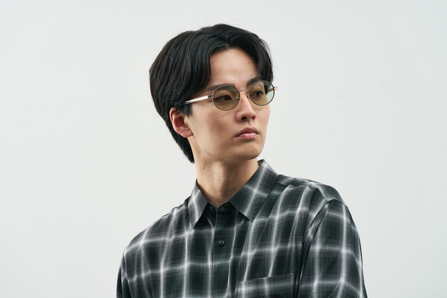 Zoff｜STUDIO SEVEN