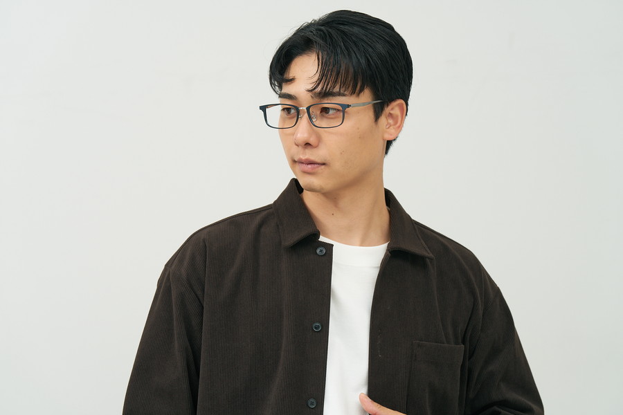 軽さと強度を兼ね備えたウェリントン（ZT252003-72F1）｜メガネのZoff