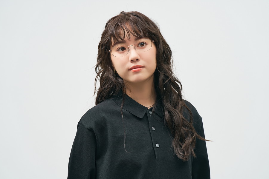 トレンド感のあるメタルフレーム/SKINNY METAL