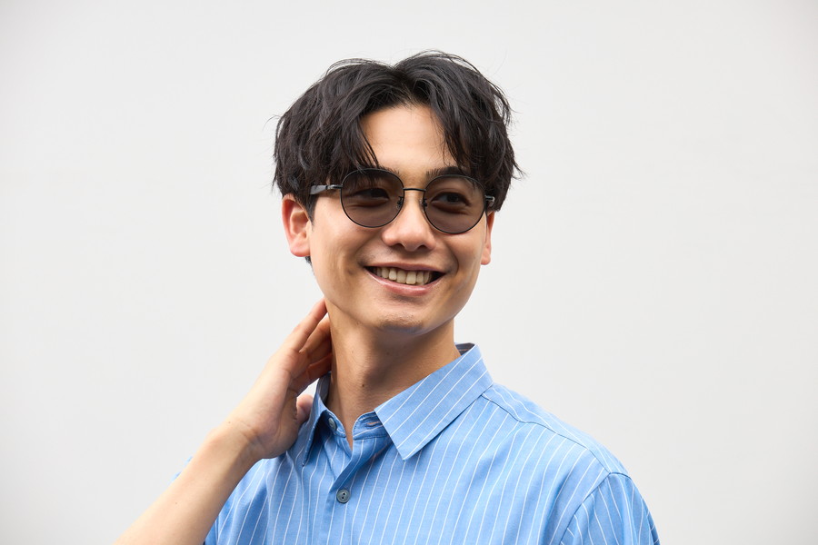 SUNCUTGlasses/UV100%CUT