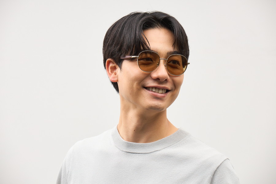 SUNCUTGlasses/UV100%CUT