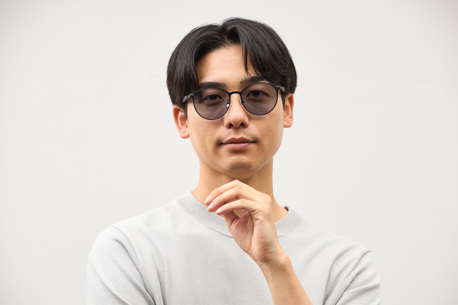 SUNCUTGlasses/UV100%CUT