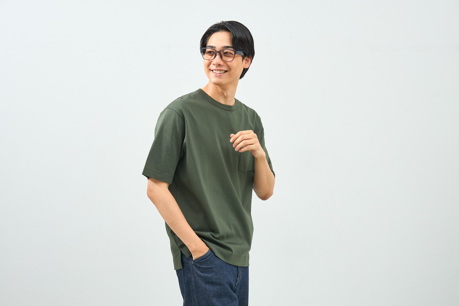 ベーシックで万能なウェリントン型
