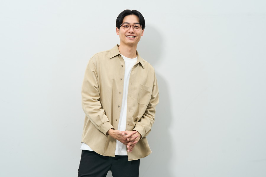 飽きのこない定番メガネ