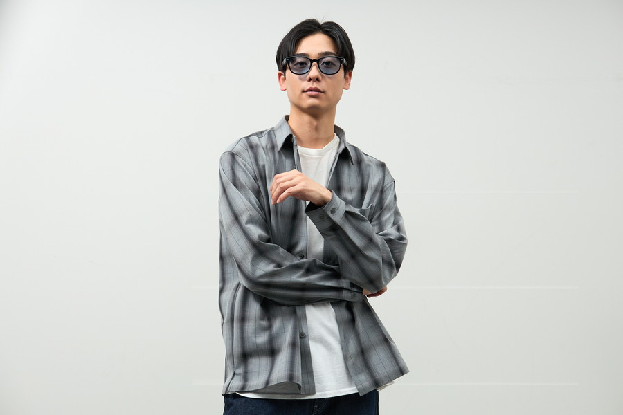 ゴルフやアクティブシーンにおすすめのウェリントン型(SNAP GRIP搭載)