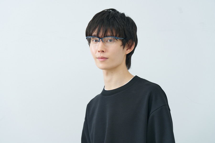 機能性抜群のスポーティーなウェリントン型（ZA261032-72E1）｜メガネ