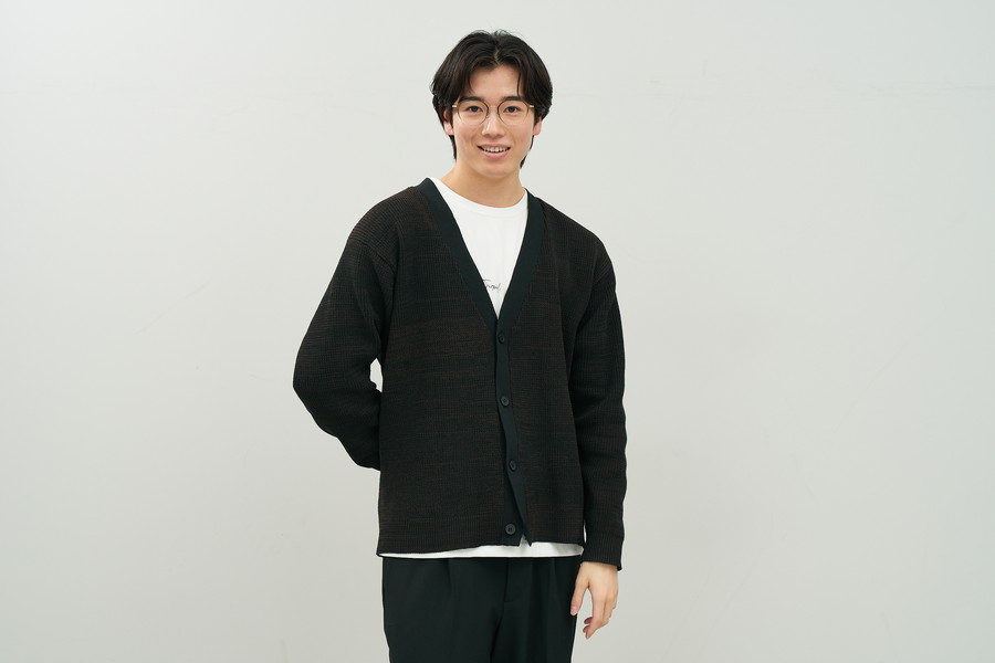 華やかさのあるボストン型チタンフレーム