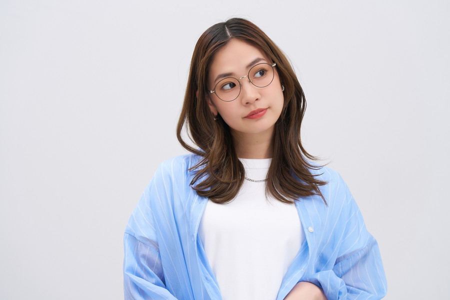 メガネ　Zoff 上品でフェミニンな印象のボストン型[鼻高みえメガネ][中顔面短縮みえ