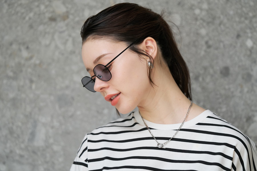 トレンドカラーが特徴のボストン型メタル(WEB限定)SUNCUTGlasses/UV100
