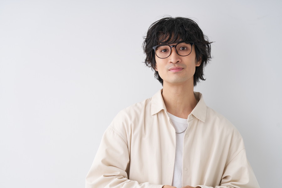人気のある定番アイテムを軽量化したボストンフレーム/CLASSIC[中顔面