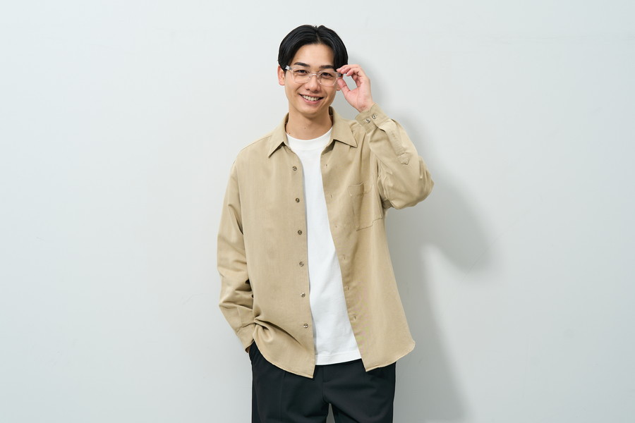 飽きのこない定番メガネ