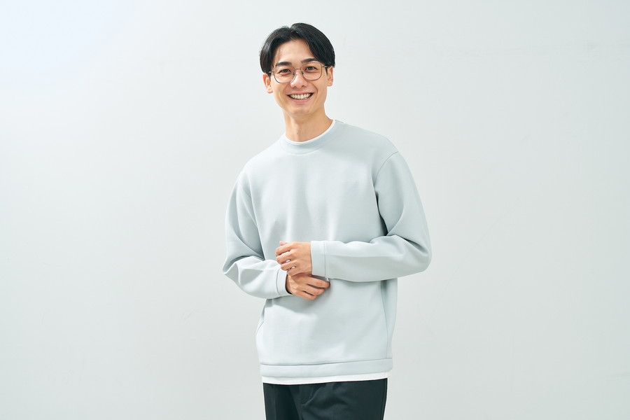 クラシックでレトロなウェリントン型