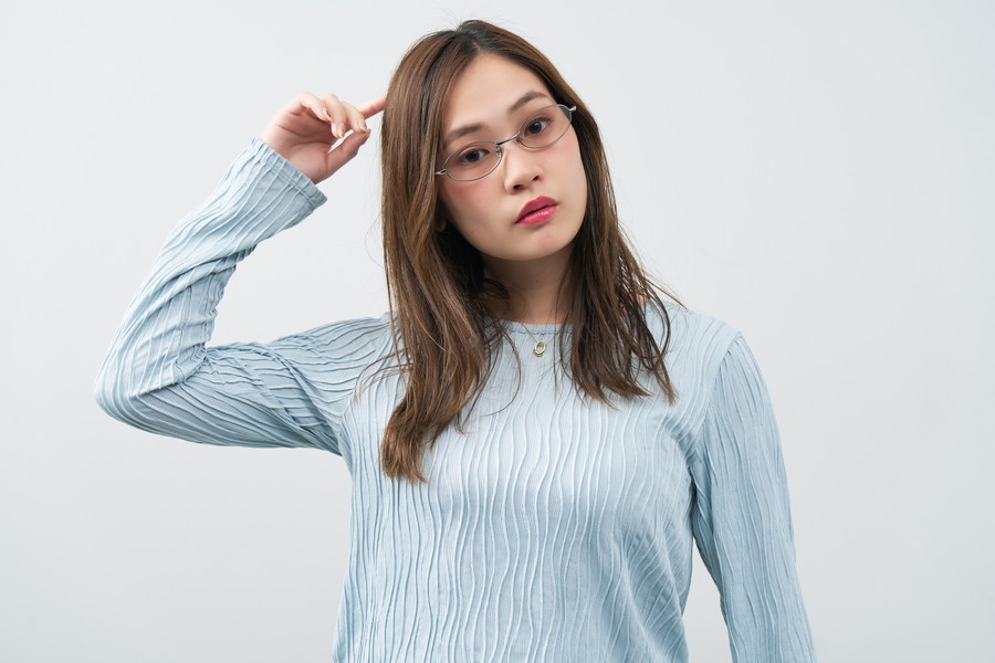 新品未使用　 MF ル パルファム サンプル 10個セット 存在感のあるデザインが特徴のオーバル型/SUNCUTGlasses/UV100%CUT