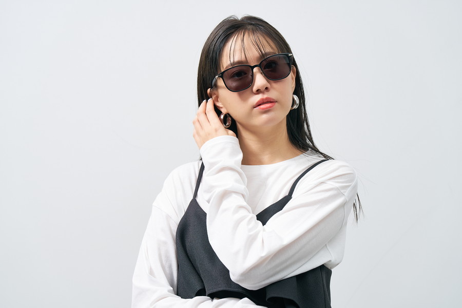 TREND SUNGLASSES/紫外線カット率99.9%以上