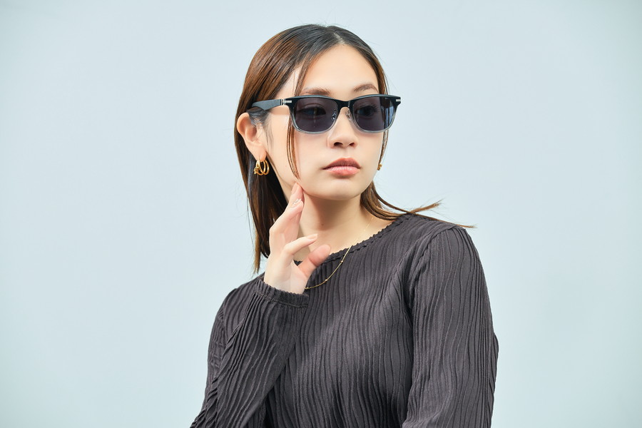 SUNCUTGlasses/UV100%CUT
