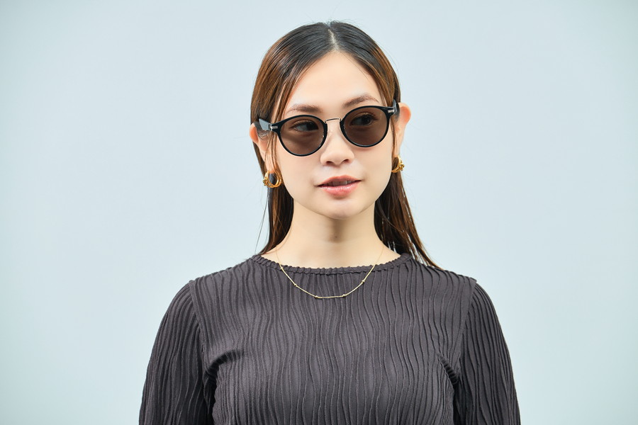 SUNCUTGlasses/UV100%CUT