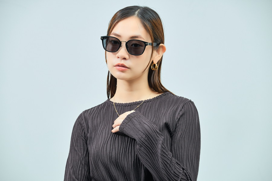 SUNCUTGlasses/UV100%CUT