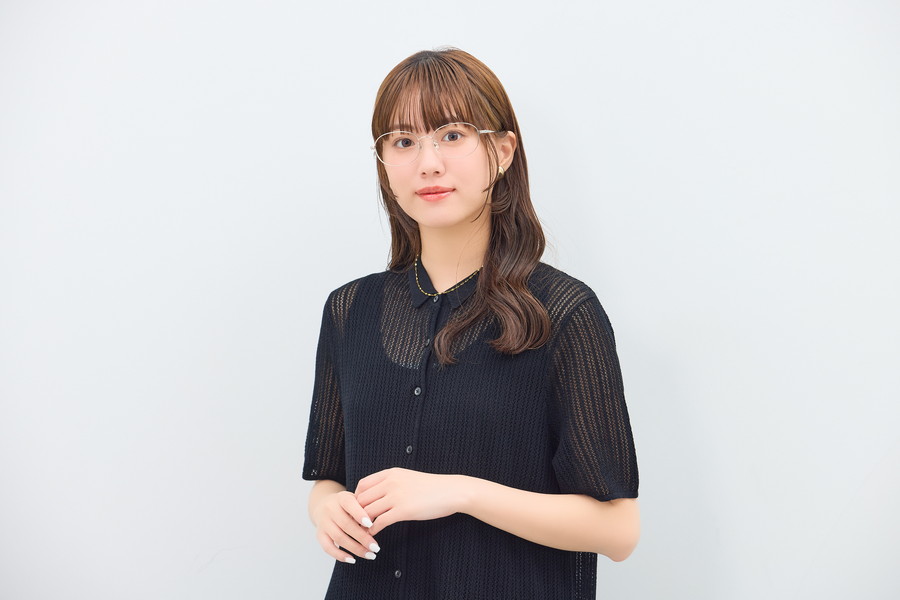 トレンドの個性的なデザインメガネ