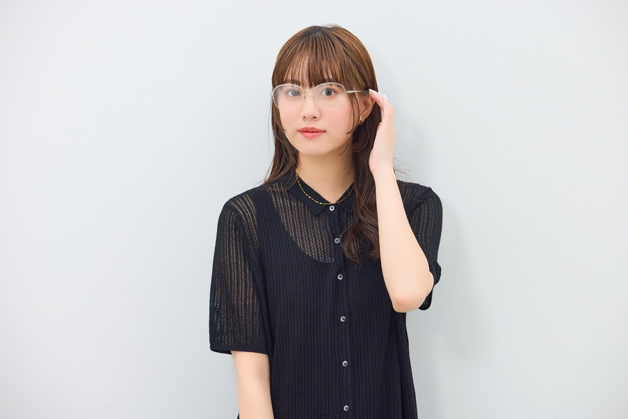 トレンドの個性的なデザインメガネ