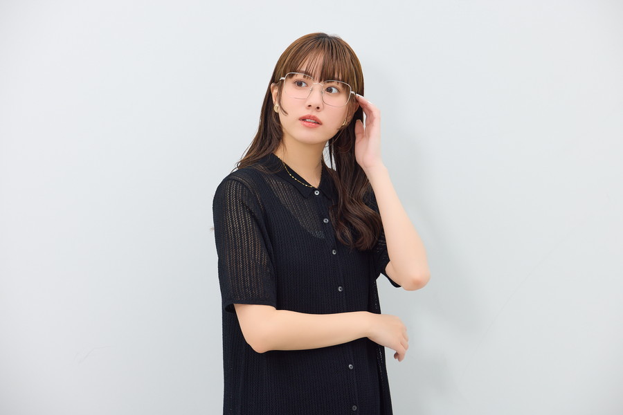 トレンドの個性的なデザインメガネ