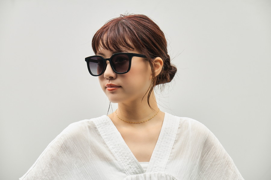SUNCUTGlasses/UV100%CUT