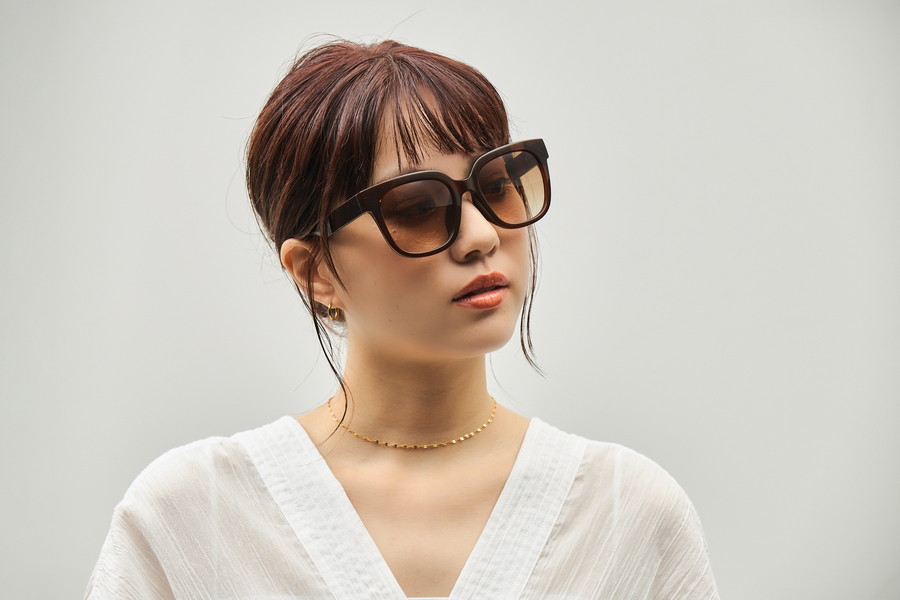 SUNCUTGlasses/UV100%CUT