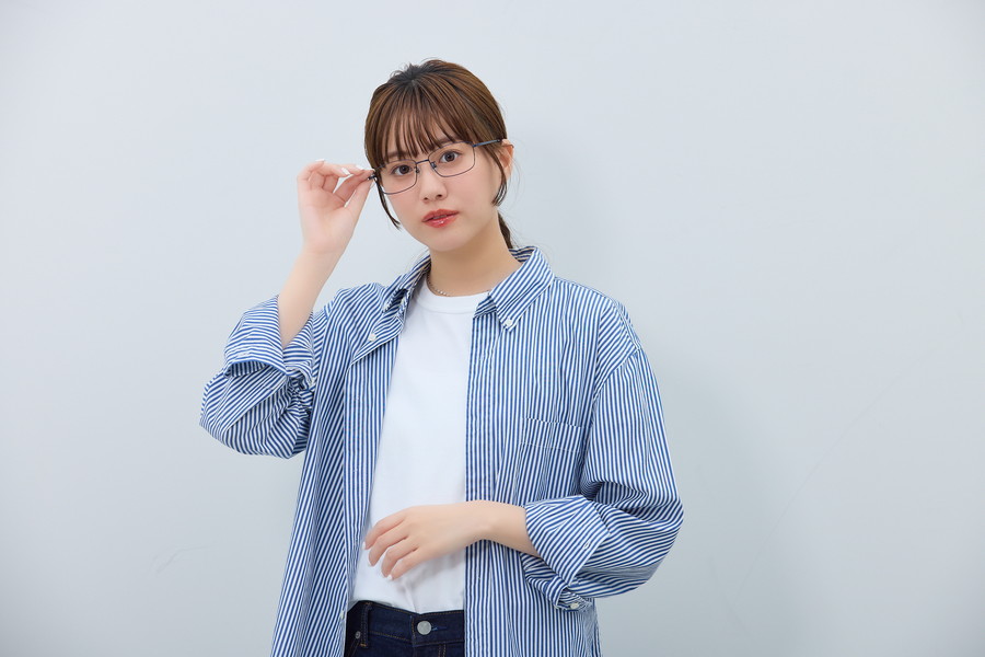 高品質チタンを使用した、ビジネス向けメガネ