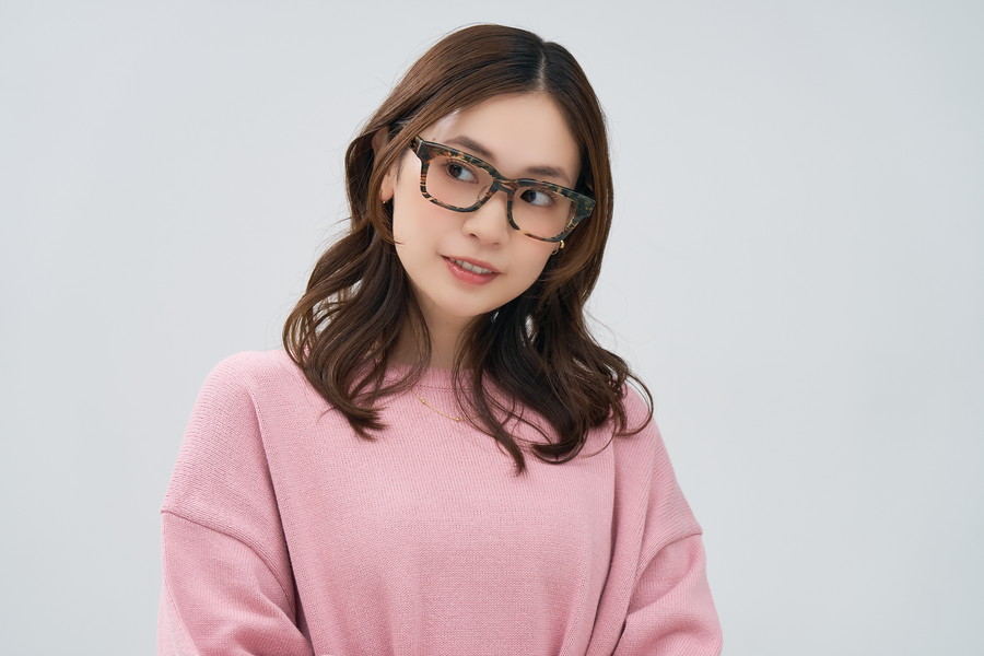 セール価格]美しい透明感が特徴のウェリントン（ZH251001-49A2